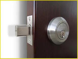 Columbus Locksmith Master Columbus, OH 614-335-6041 - 17-66-deadbolt